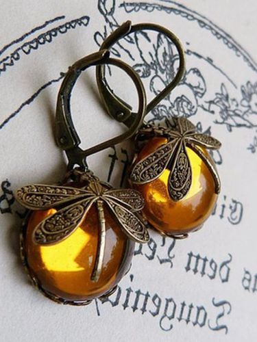 Hecheng European and American cross-border foreign trade jewelry retro dragonfly pattern earrings old moonstone ladies earrings wholesale - Just Fashion Now - Modalova