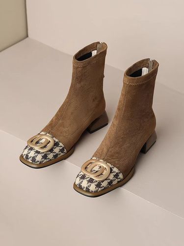 Elegant Metal Decor Houndstooth Paneled Block Heel Fashion Boots - Modetalente - Modalova