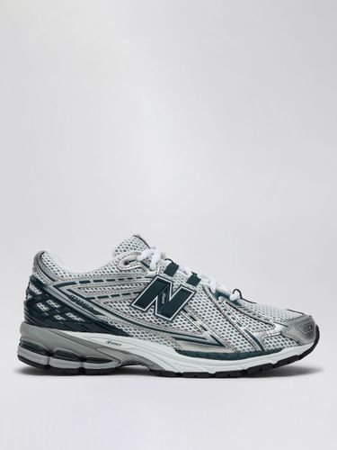 Sneakers Woman color Grey - New Balance - Modalova