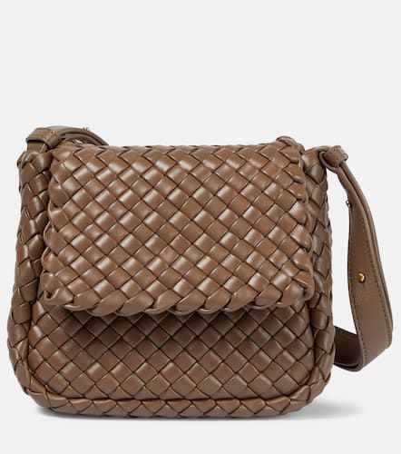 Bolso al hombro Cobble Mini de piel Intreccio - Bottega Veneta - Modalova