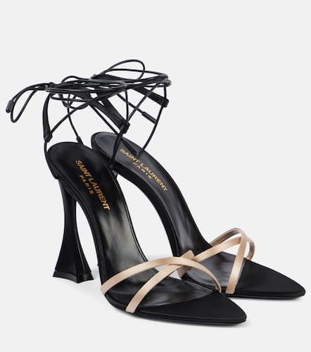 Sandalen Liza 110 aus Satin - Saint Laurent - Modalova