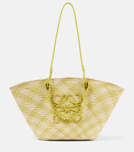 Paula's Ibiza Shopper Anagram Medium aus Raffiabast - Loewe - Modalova