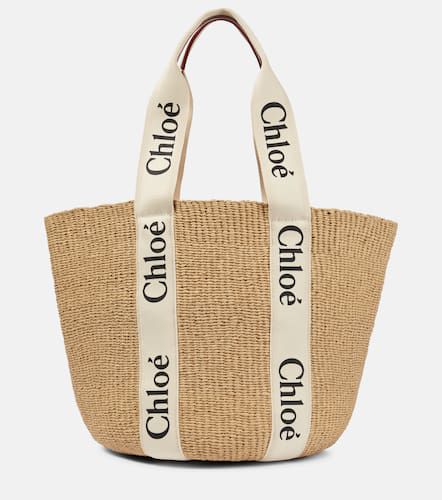 Chloé x Mifuko tote Woody Large de rafia - Chloe - Modalova