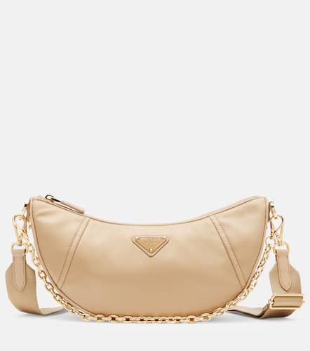 Borsa a spalla Demi-Lune in Re-Nylon - Prada - Modalova