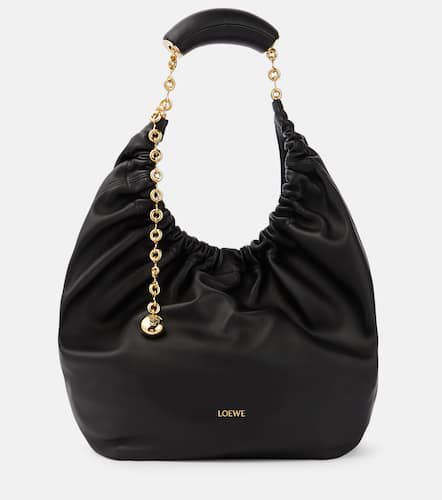 Squeeze Medium leather shoulder bag - Loewe - Modalova