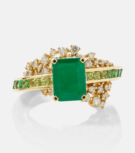 Ring Emerald Sphere aus 18kt Gelbgold mit Diamanten und Smaragden - Ananya - Modalova