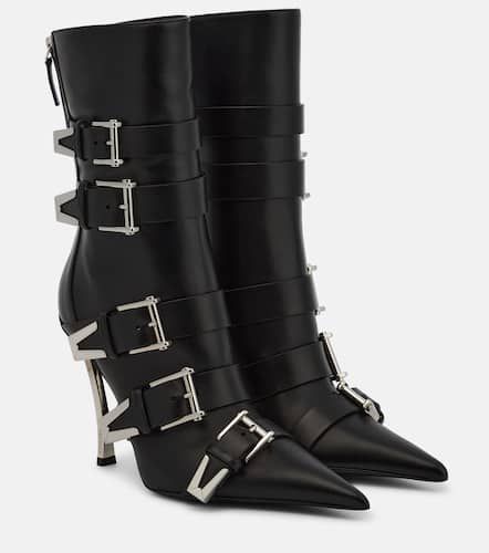 Pin-Point Buckle leather ankle boots - Versace - Modalova