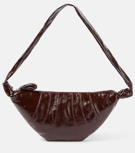 Croissant Medium faux leather shoulder bag - Lemaire - Modalova