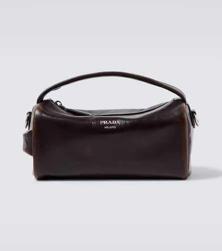 Distressed leather shoulder bag - Prada - Modalova