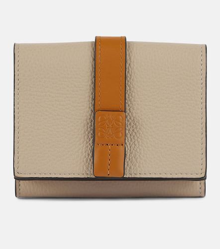 Loewe Trifold leather wallet - Loewe - Modalova