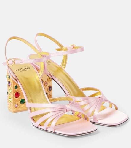 Preshoes 90 embellished satin sandals - Valentino Garavani - Modalova