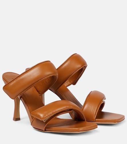 X Pernille Teisbaek Perni 03 leather mules - Gia Borghini - Modalova