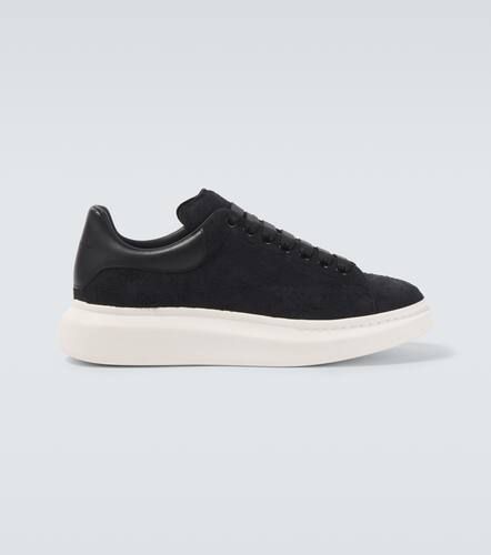 Oversized suede sneakers - Alexander McQueen - Modalova