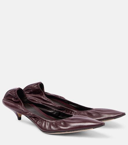 The Row Liisa leather pumps - The Row - Modalova