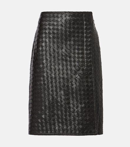 Falda midi de piel Intrecciato - Bottega Veneta - Modalova