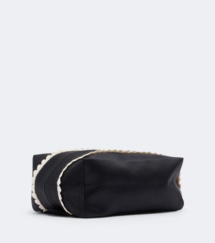 Magda Butrym Crochet-trimmed clutch - Magda Butrym - Modalova