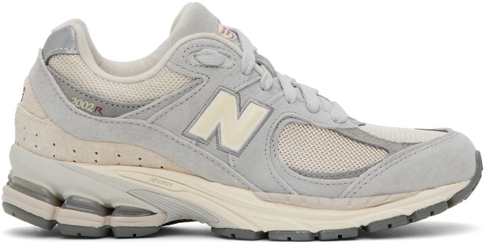New Balance Gray 2002R Sneakers - New Balance - Modalova