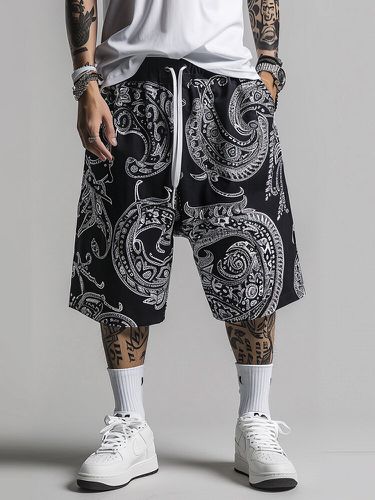 Pantalones cortos con cintura con cordón y bolsillos laterales con estampado de cachemira étnico para hombre - ChArmkpR - Modalova