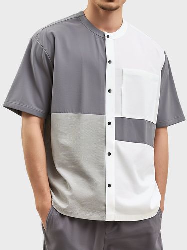 Camisas de manga corta con cuello redondo y patchwork de bloques de color para hombre Cuello - ChArmkpR - Modalova