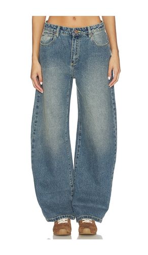 Barrel Jeans in . Size 23. Also in 26, 27, 33 - Abrand - Modalova