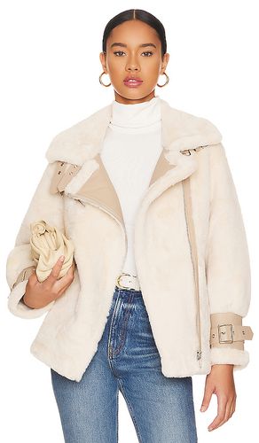 Faux Fur Jacket in . Taglia M, S - Adrienne Landau - Modalova