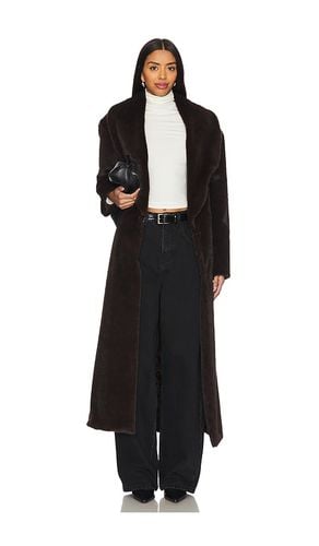 Faux Fur Long Line Belted Coat in . Taglia M - AEXAE - Modalova