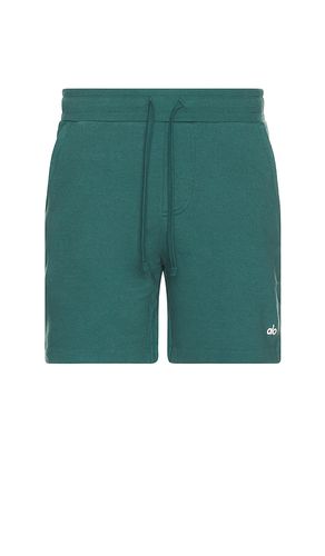 Chill shorts en color verde talla L en - Green. Talla L (también en M, S, XL/1X) - alo - Modalova