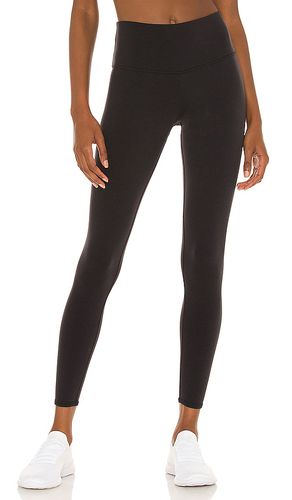 Legging 7/8 en color talla L en - Black. Talla L (también en S, XS) - alo - Modalova