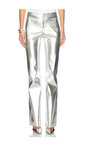 Pantalón de falso cuero olivia fit flare en color metálico talla 0 en - Metallic Silver. Talla 0 (tamb - Alice + Olivia - Modalova