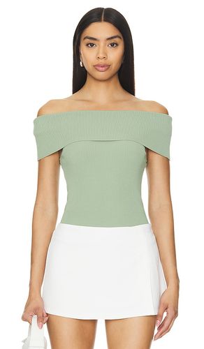 Dolan top en color talla L en - Sage. Talla L (también en XL) - Alice + Olivia - Modalova