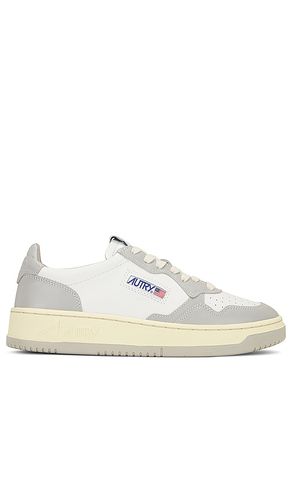 Medalist Low Sneaker in . Taglia 43 - Autry - Modalova