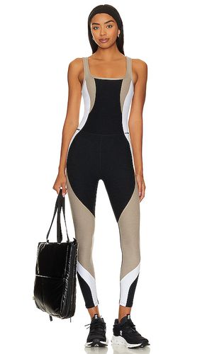 Spacedye outlines jumpsuit en color negro talla M en - Black. Talla M (también en XL) - Beyond Yoga - Modalova