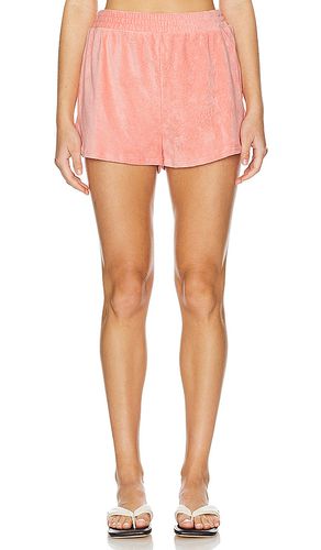 Tropez Sweatshort in . Taglia S, XL - Beyond Yoga - Modalova