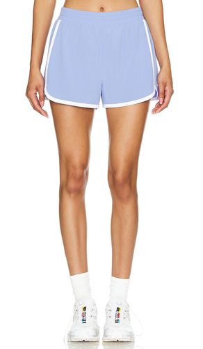 Go retro short en color bebe azul talla L en & - Baby Blue. Talla L (también en M, S, XS) - Beyond Yoga - Modalova