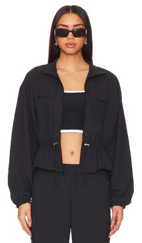 City Chic Jacket in . Size L, S, XL - Beyond Yoga - Modalova
