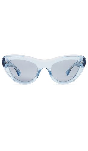 Curvy Cat Eye Sunglasses in - Bottega Veneta - Modalova
