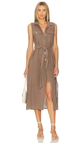 Sleeveless utility duster dress in color taupe size L in - Taupe. Size L (also in S) - Bella Dahl - Modalova