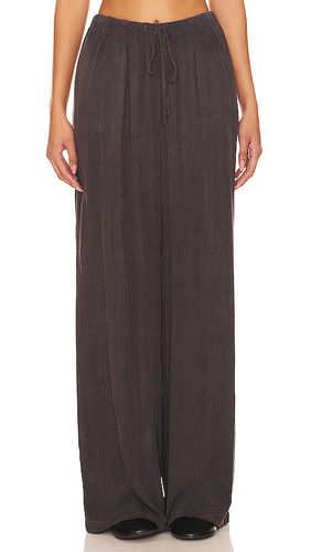Pantalón ancho con pliegues en color charcoal talla L en - Charcoal. Talla L (también en M, S, XS) - Bella Dahl - Modalova