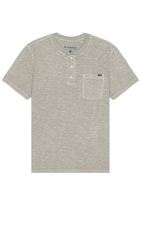 The Grey Away Henley Shirt in . Size XL/1X - Chubbies - Modalova