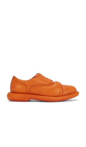 X martine rose the oxford1 en color talla 10 en - Orange. Talla 10 (también en 10.5, 11, 12, 9, 9.5) - Clarks - Modalova