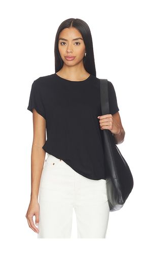 Tezza Tee in . Taglia S. Also in XS, L - CLYQUE - Modalova