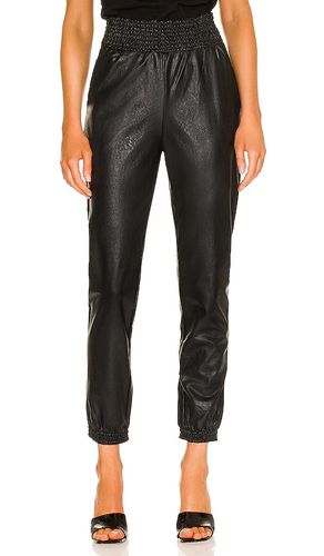 Faux Leather Jogger in . Size M, S, XS - Commando - Modalova