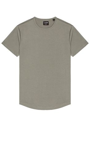 Crew Curve Hem T-Shirt in . Taglia XXL/2X - Cuts - Modalova