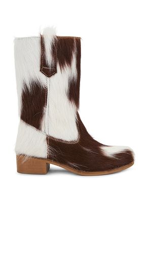 Julia Fur Gaucho Boot in . Size 36. Also in 38, 39 - Dico Copenhagen - Modalova