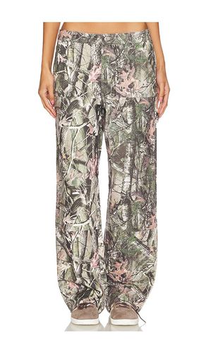 X REVOLVE Bobcat Camo Cargo Pants in . Size M, XS - GUIZIO - Modalova