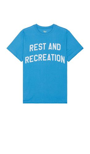 Rest And Rec Tee in . Size M, S, XL/1X - Duvin Design - Modalova