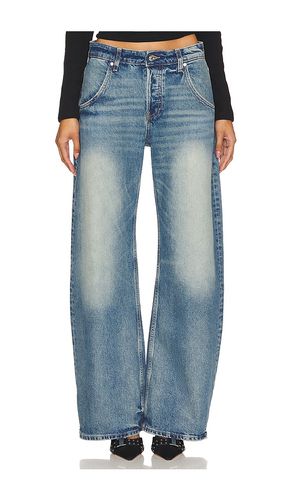 Enzo Midrise Barrel in . Size 24, 25, 26, 27, 28, 29, 30, 31, 32 - EB Denim - Modalova