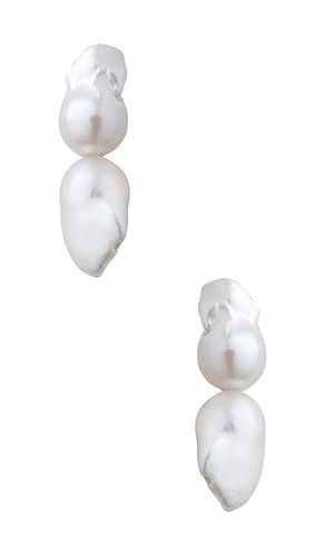 Eliou Yara Earrings in White - Eliou - Modalova