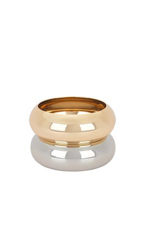 Chunky bangles set of 2 in color metallic gold,metallic silver size all in - Metallic Gold,Metallic Silver. Size all - Epifene - Modalova