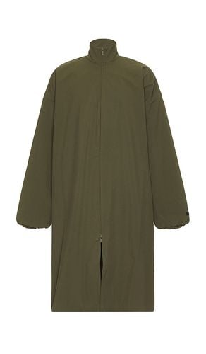 Bonded Nylon Field Trench in . Taglia S, XL - Fear of God ESSENTIALS - Modalova